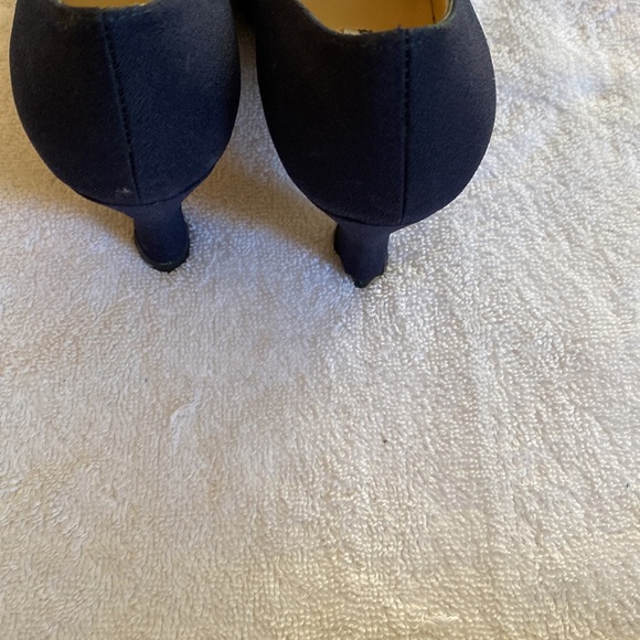 Beautiful brand new Evan- Picone size 5 and a half. - Picture 3 of 11